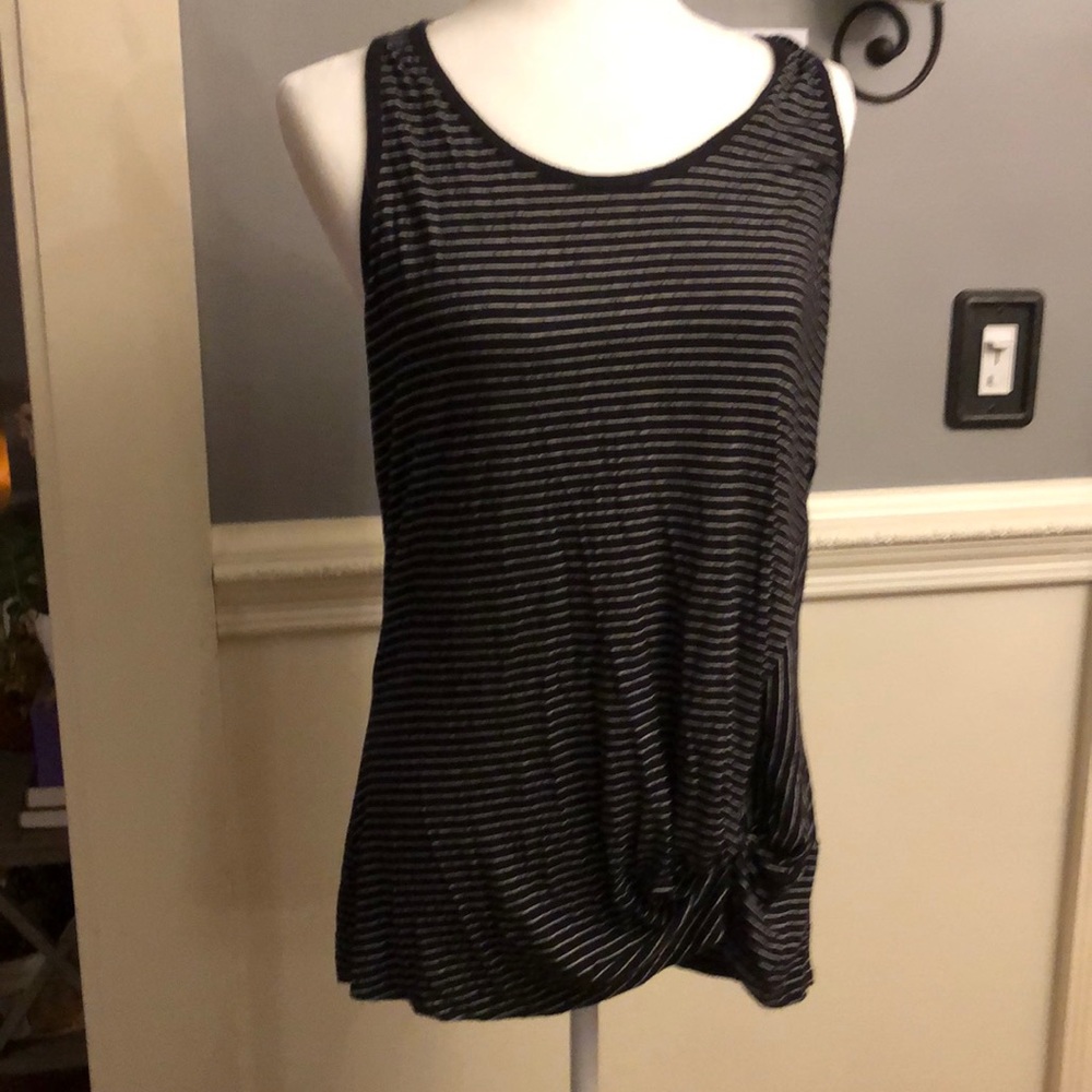 Maurice’s top